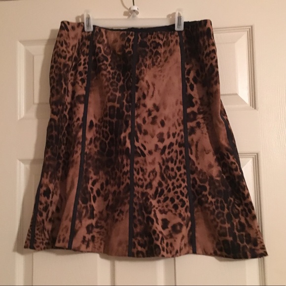 Kelly and Diane leopard print business suit, sz 10 - Picture 2 of 2